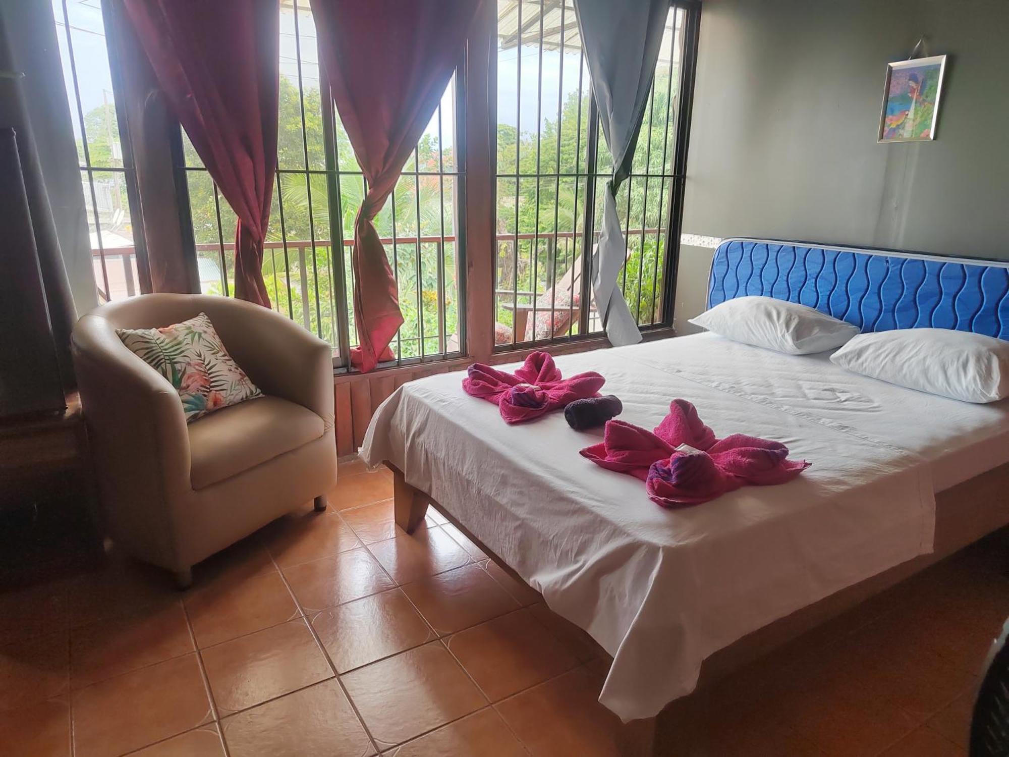 Sura House Corcovado Surinico Room With Ac Puerto Jiménez Екстериор снимка